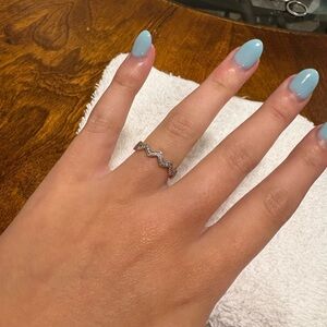 Pandora Wave Ring